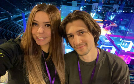 xQc and his girlfriend Adept on Twitter